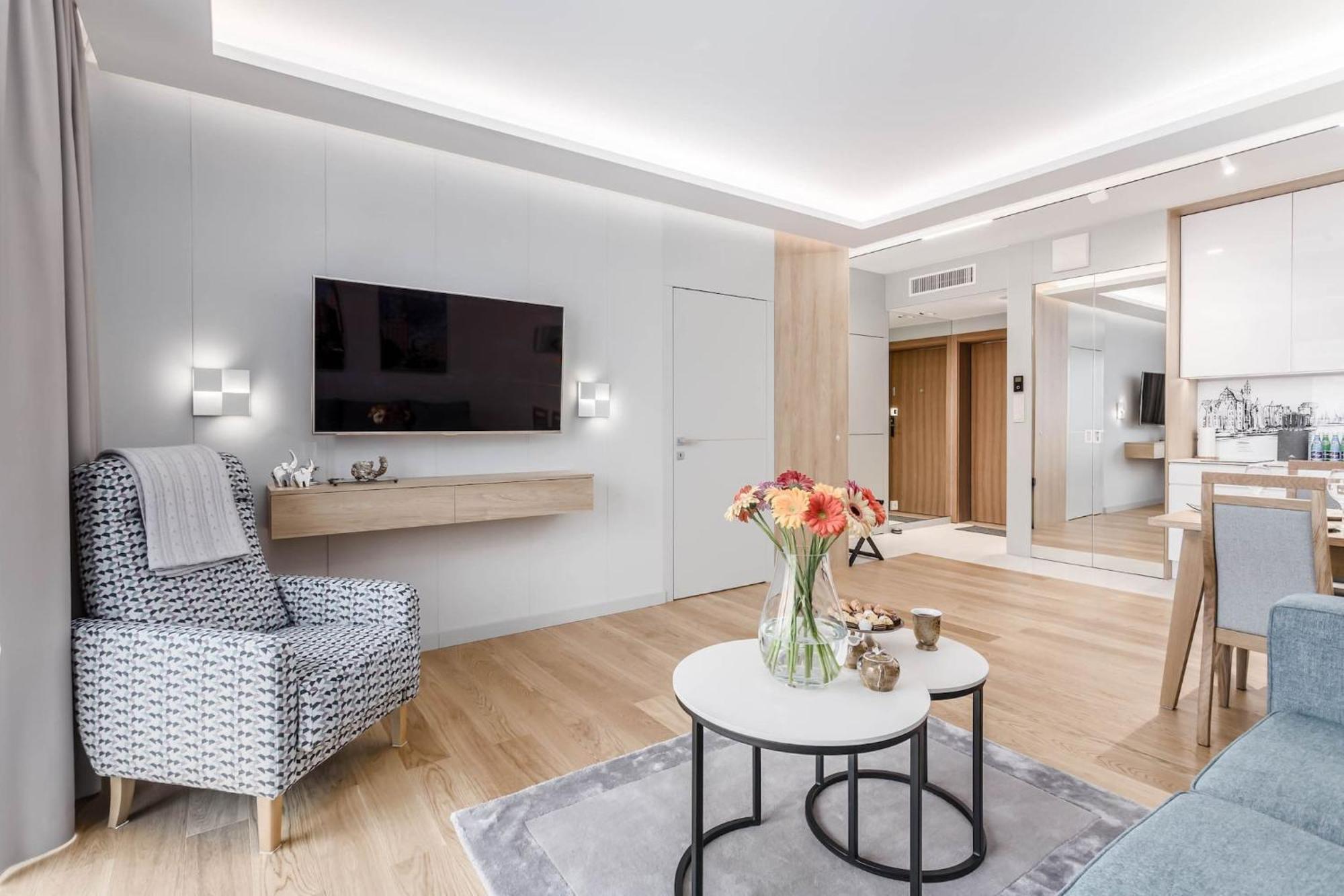 Deo Plaza - Apartamenty Old Town By Rent Like Home Danzica Esterno foto