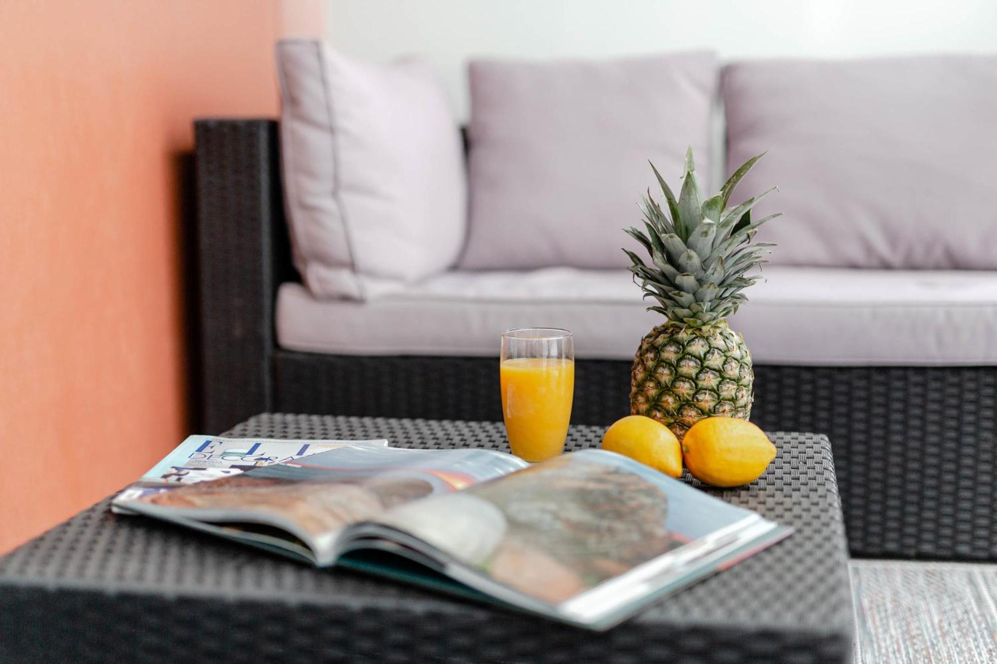 Deo Plaza - Apartamenty Old Town By Rent Like Home Danzica Esterno foto