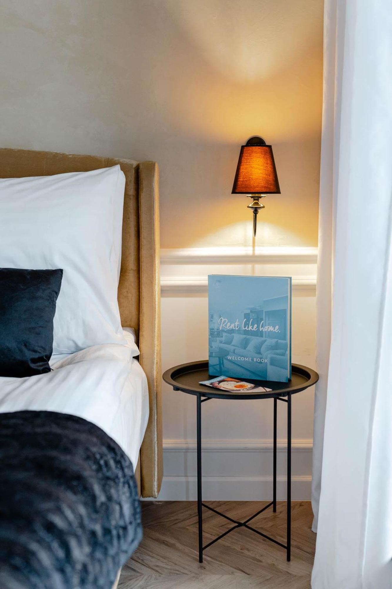 Deo Plaza - Apartamenty Old Town By Rent Like Home Danzica Esterno foto